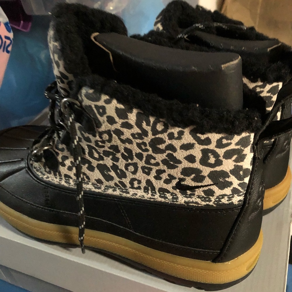 New.Nike ACGs. - Picture 4 of 7